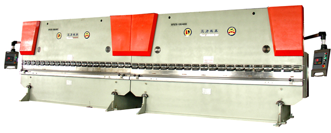 2-WF67Y/K Dual Linkage CNC Bending Machine